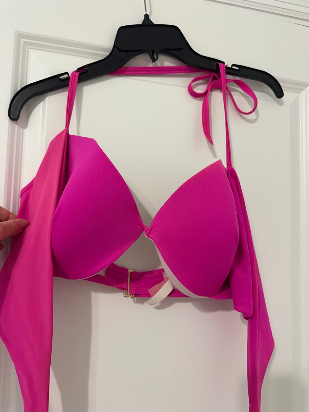 Victoria’s Secret sexy cross-back bikini top